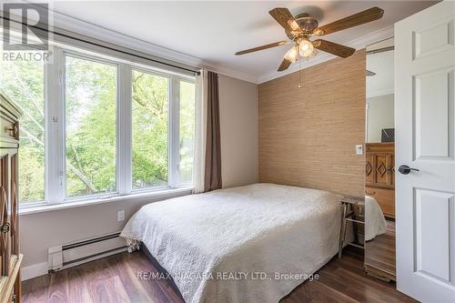 23 Hainer Street, St. Catharines, ON - Indoor Photo Showing Bedroom