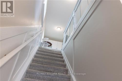 23 Hainer Street, St. Catharines, ON - Indoor Photo Showing Other Room