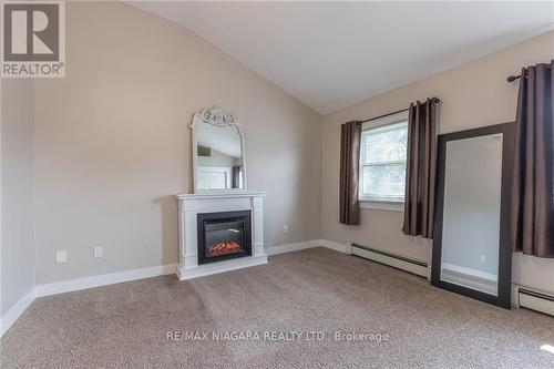 23 Hainer Street, St. Catharines, ON - Indoor With Fireplace