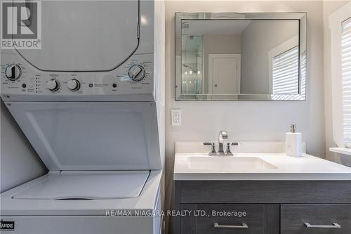 23 Hainer Street, St. Catharines, ON - Indoor Photo Showing Laundry Room