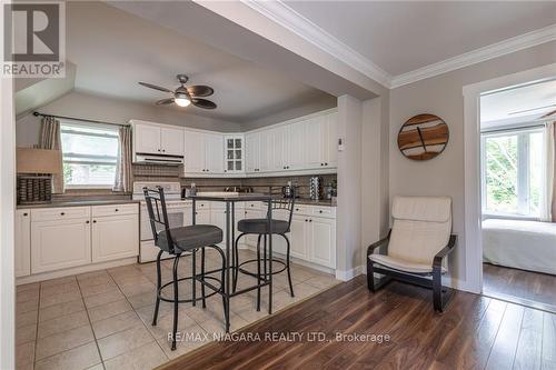 23 Hainer Street, St. Catharines, ON - Indoor Photo Showing Kitchen