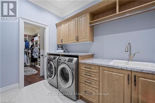 217 Concession 5 Road, Niagara-On-The-Lake, ON - Indoor Photo Showing Laundry Room