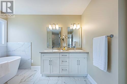 7624 Wellington Rd 51 Road, Guelph/Eramosa, ON - Indoor Photo Showing Bathroom