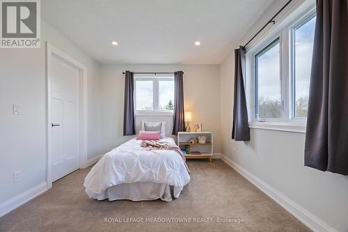 7624 Wellington Rd 51 Road, Guelph/Eramosa, ON - Indoor Photo Showing Bedroom