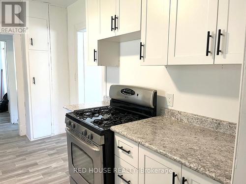 3866 Elm Street, Fort Erie, ON - Indoor Photo Showing Kitchen