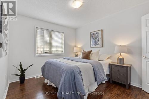 6 Drummondville Drive, Brampton, ON - Indoor Photo Showing Bedroom