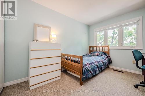 15 East Street, Oakville, ON - Indoor Photo Showing Bedroom