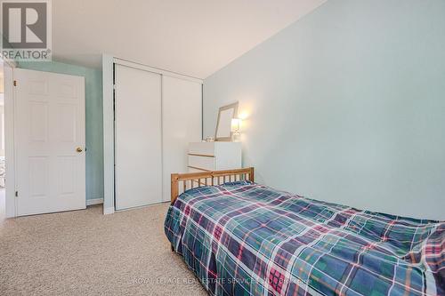 15 East Street, Oakville, ON - Indoor Photo Showing Bedroom