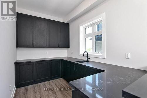 120 Dorothy Drive, Blue Mountains (Thornbury), ON - Indoor Photo Showing Kitchen