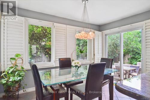 1846 Paddock Crescent, Mississauga, ON - Indoor Photo Showing Dining Room