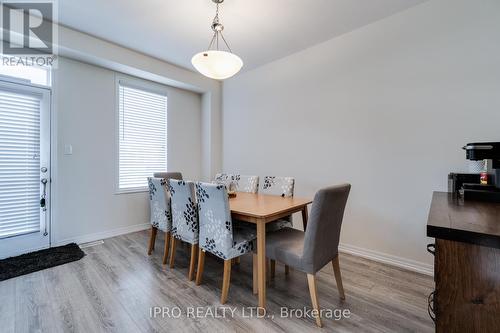 14 - 3256 Charles Fay Pass, Oakville, ON - Indoor Photo Showing Dining Room