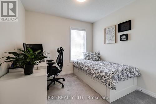 14 - 3256 Charles Fay Pass, Oakville, ON - Indoor Photo Showing Bedroom