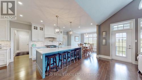 7779 Concession 3, Uxbridge, ON - Indoor Photo Showing Kitchen With Upgraded Kitchen