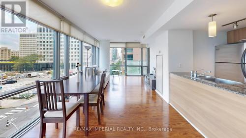 403 - 37 Grosvenor Street, Toronto C01, ON - Indoor