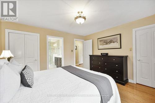 5 Bevdale Road, Toronto C07, ON - Indoor Photo Showing Bedroom