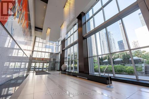 5104 - 386 Yonge Street, Toronto, ON - Indoor Photo Showing Other Room