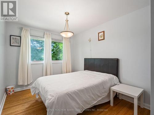 120 Laurentide Drive, Toronto C13, ON - Indoor Photo Showing Bedroom