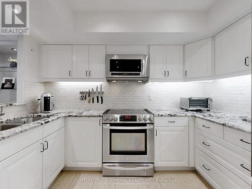 268 - 3 Everson Drive, Toronto, ON - Indoor Photo Showing Kitchen With Upgraded Kitchen