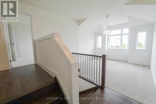 6956 Raleigh Boulevard, London, ON - Indoor Photo Showing Other Room