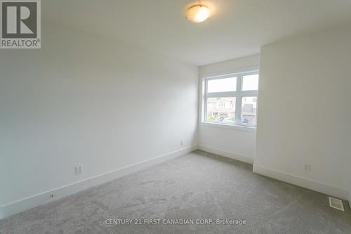 6956 Raleigh Boulevard, London, ON - Indoor Photo Showing Other Room