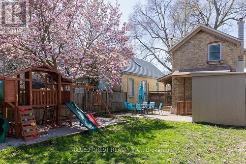 33 Wilson Avenue, London, ON - Outdoor With Deck Patio Veranda