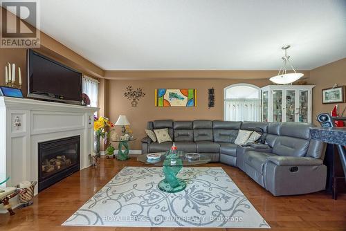 3270 Paulpeel Avenue, London, ON - Indoor Photo Showing Living Room With Fireplace