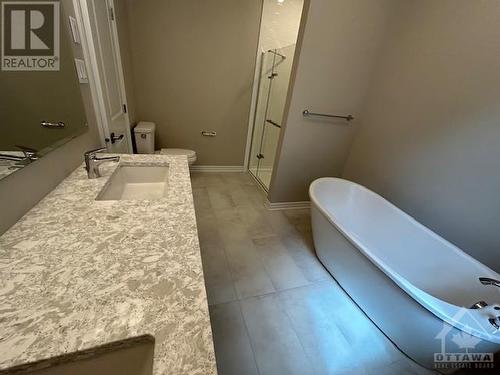 755 Keinouche Place, Ottawa, ON - Indoor Photo Showing Bathroom