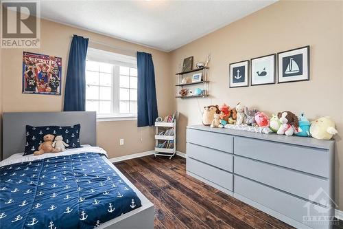 806 Tabaret Street, Ottawa, ON - Indoor Photo Showing Bedroom