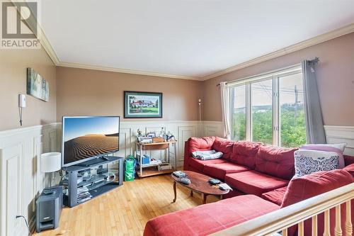 7 Whelan’S Lane, St. John’S, NL - Indoor Photo Showing Living Room