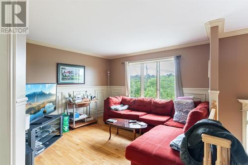 7 Whelan’S Lane, St. John’S, NL - Indoor Photo Showing Living Room