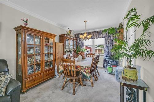 1687 Coram Crescent, Mississauga, ON - Indoor Photo Showing Dining Room
