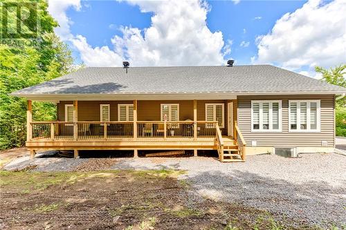 32 Partridge Drive, Calabogie, ON - Outdoor With Deck Patio Veranda