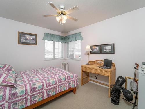 161 Haslett Road, Kamloops, BC - Indoor Photo Showing Bedroom