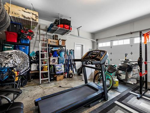 770 Hayward Place, Kamloops, BC - Indoor Photo Showing Gym Room