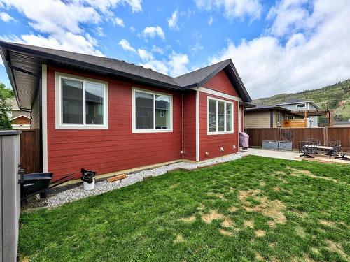 770 Hayward Place, Kamloops, BC - Outdoor With Exterior