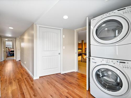 2524 Willowbrae Crt, Kamloops, BC - Indoor Photo Showing Laundry Room