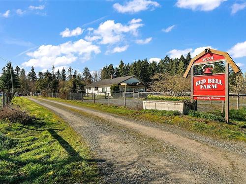 3574 Cowichan Lake Rd, Duncan, BC 