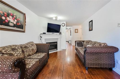 238 Candlewood Drive, Hamilton, ON - Indoor Photo Showing Living Room With Fireplace