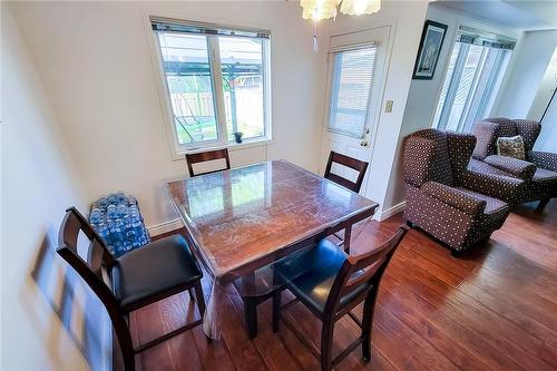 238 Candlewood Drive, Hamilton, ON - Indoor Photo Showing Dining Room