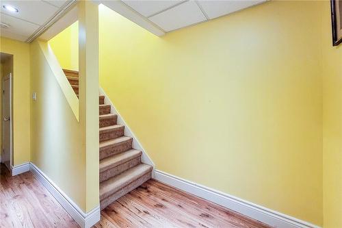 238 Candlewood Drive, Hamilton, ON - Indoor Photo Showing Other Room