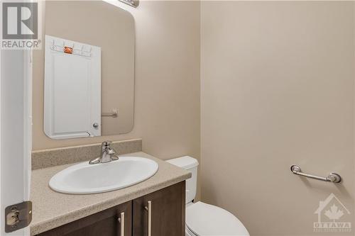 108 Eye Bright Crescent, Ottawa, ON - Indoor Photo Showing Bathroom