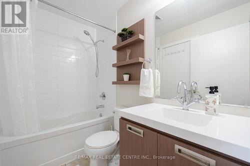 832 - 90 Stadium Road, Toronto C01, ON - Indoor Photo Showing Bathroom