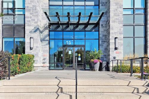 206 - 15 Water Walk Drive, Markham (Unionville), ON - Outdoor