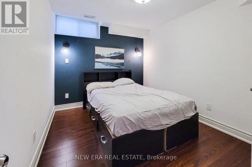 250 Nashville Circle N, Hamilton, ON - Indoor Photo Showing Bedroom