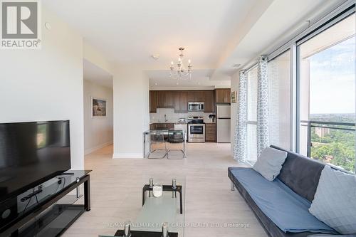 2301 - 15 Lynch Street, Brampton, ON - Indoor Photo Showing Living Room