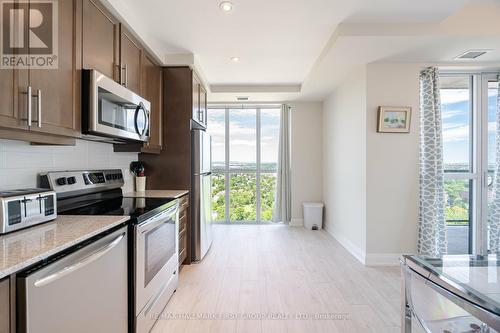 2301 - 15 Lynch Street, Brampton, ON - Indoor Photo Showing Kitchen With Stainless Steel Kitchen