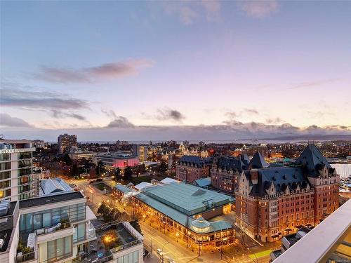 1606-707 Courtney St, Victoria, BC - Outdoor With View