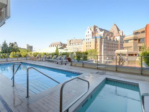 1606-707 Courtney St, Victoria, BC - Outdoor With In Ground Pool