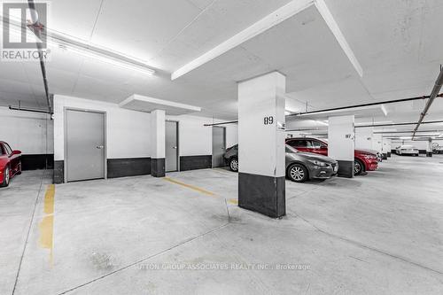 110 - 628 Fleet Street, Toronto (Niagara), ON - Indoor Photo Showing Garage