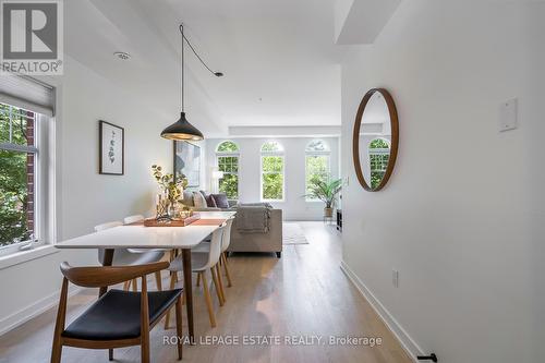29 - 140 Broadview Avenue, Toronto, ON - Indoor Photo Showing Dining Room